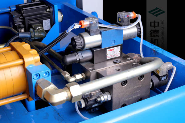 ZDPK-4015-采用進(jìn)口液壓閥,抗高壓,持久耐用無(wú)故障.jpg ZDPK-4015-采用進(jìn)口液壓閥,抗高壓,持久耐用無(wú)故障.jpg